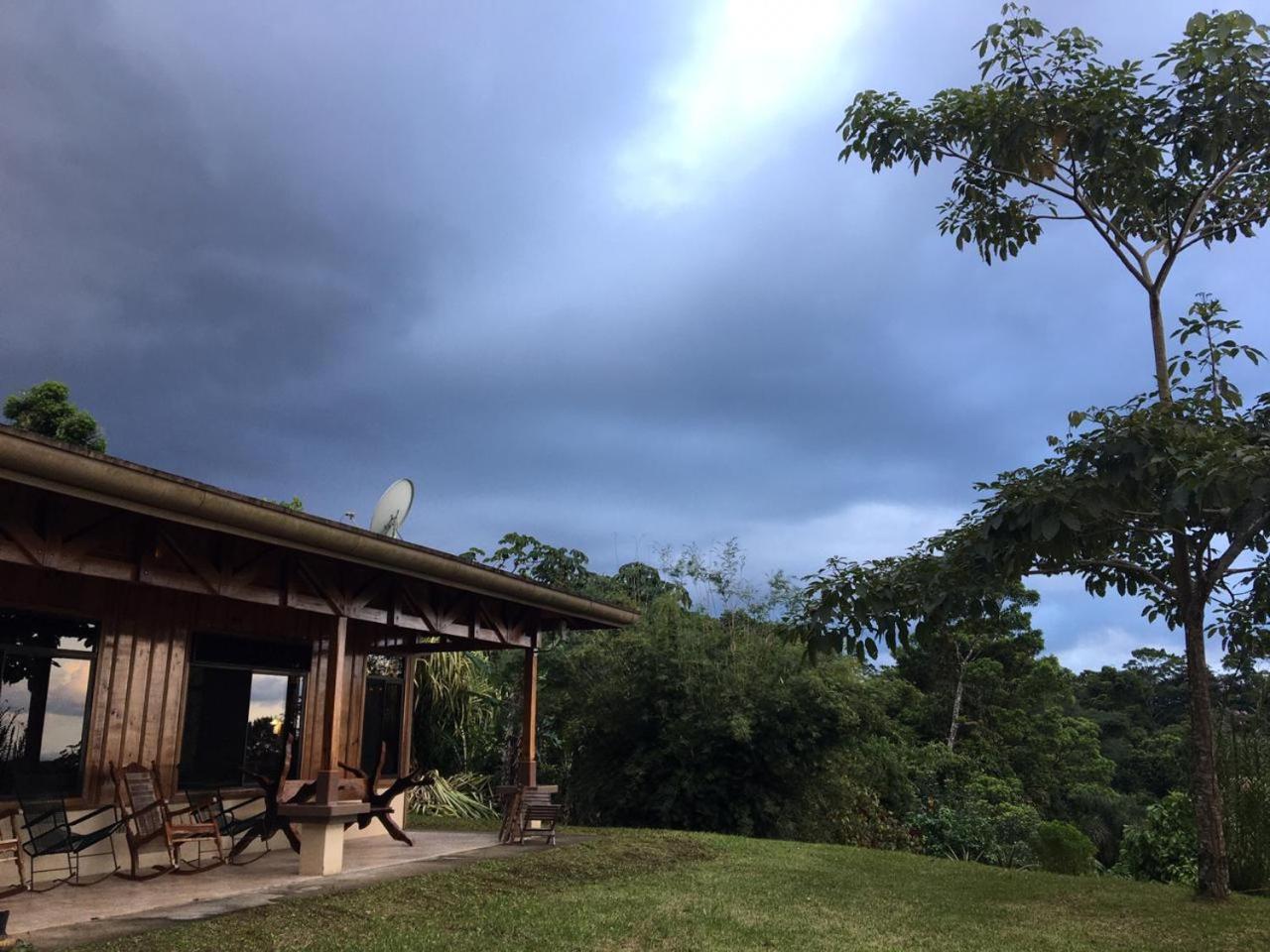 Birds & Breakfast Costa Rica Bed & Breakfast La Tigra  Bagian luar foto